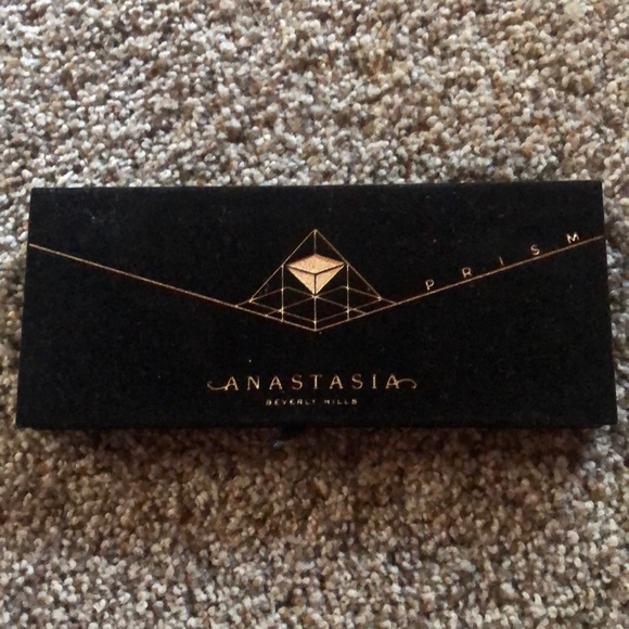Anastasia Beverly Hills Other - 🔵ABH Prism Palette